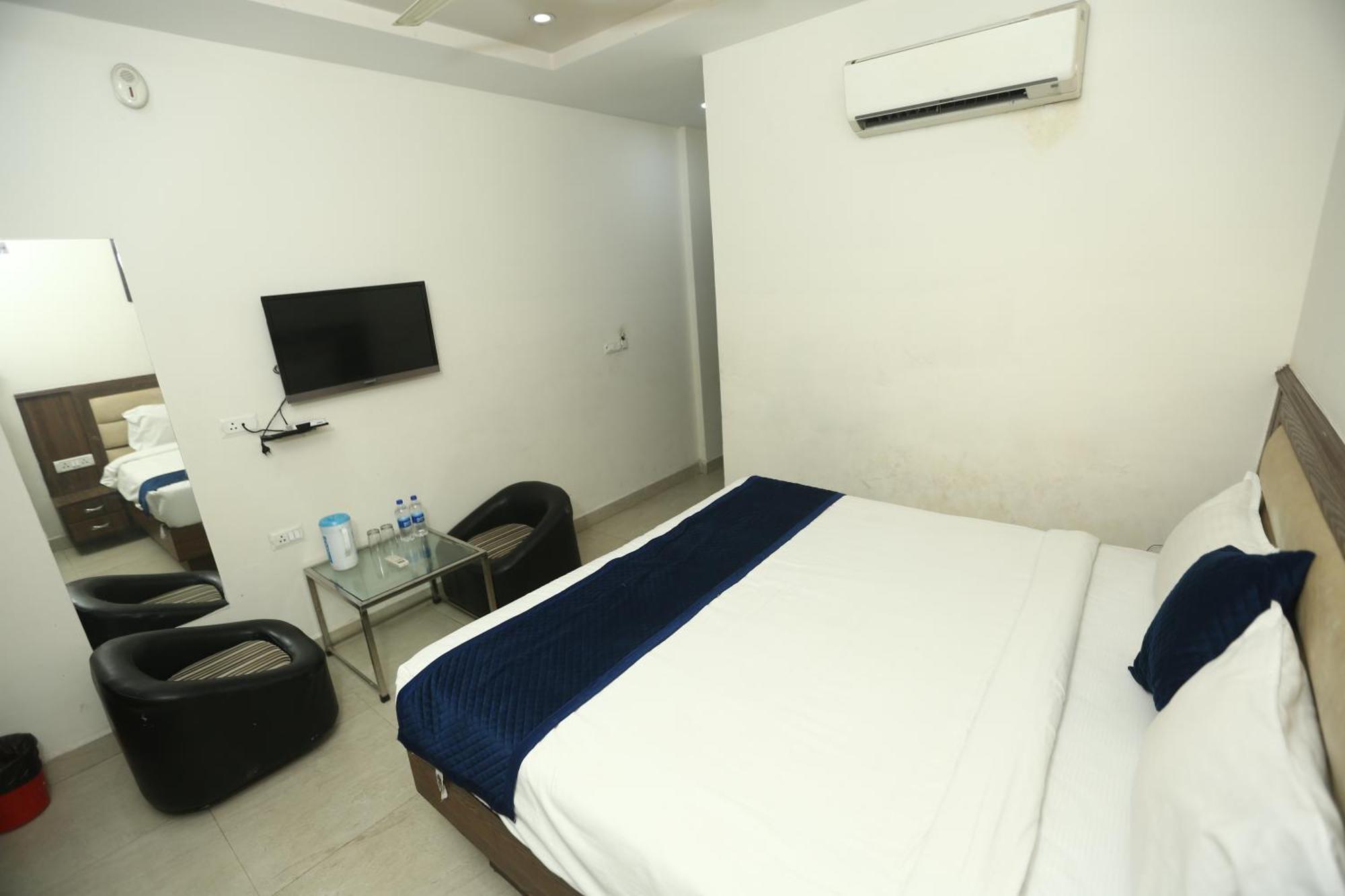 24 Hotel & Resort Agra  Zewnętrze zdjęcie