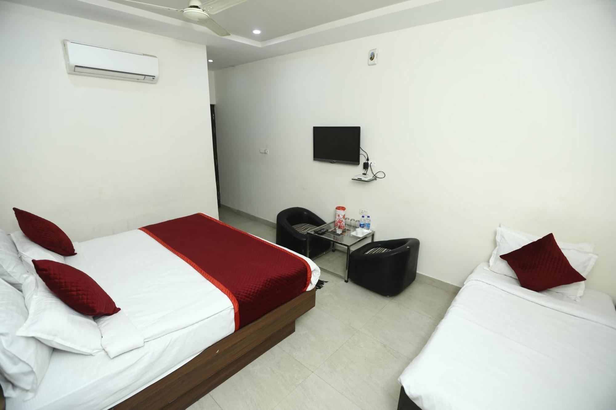 24 Hotel & Resort Agra  Zewnętrze zdjęcie